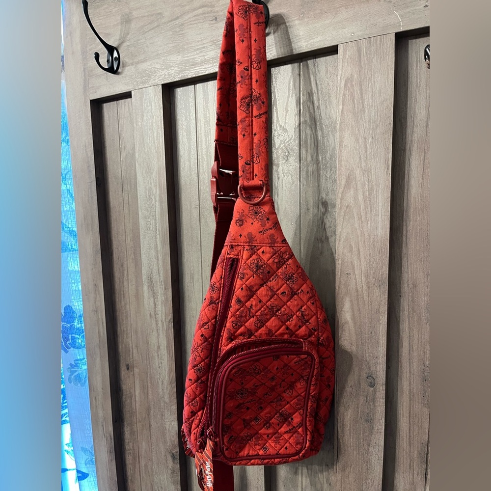 Harry Potter Vera Bradley Slingback Gryffindor Gem
